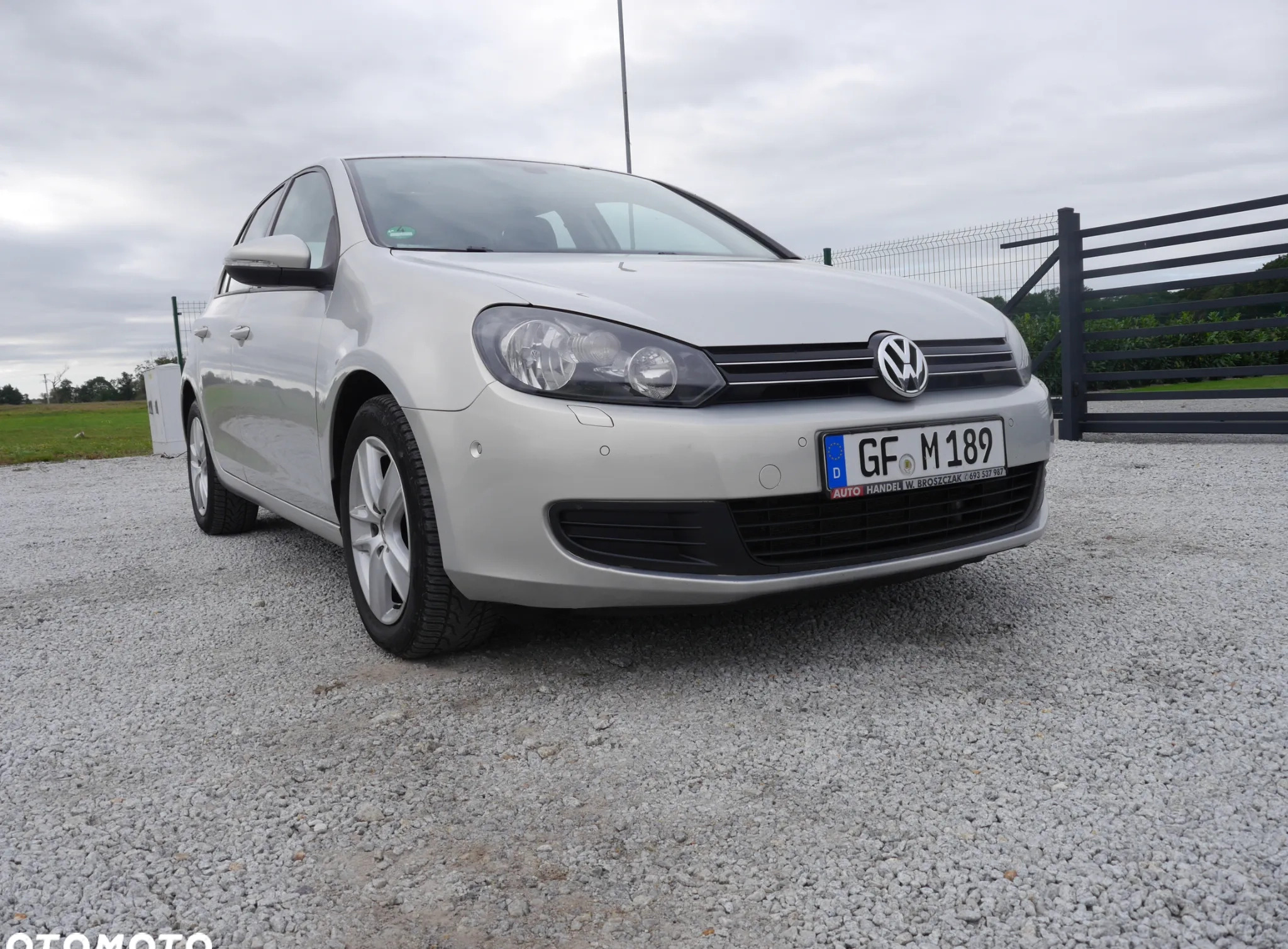 Volkswagen Golf cena 22800 przebieg: 229874, rok produkcji 2009 z Grabów nad Prosną małe 277